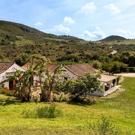 Santa Teresa, Casa Granada * エステポナ